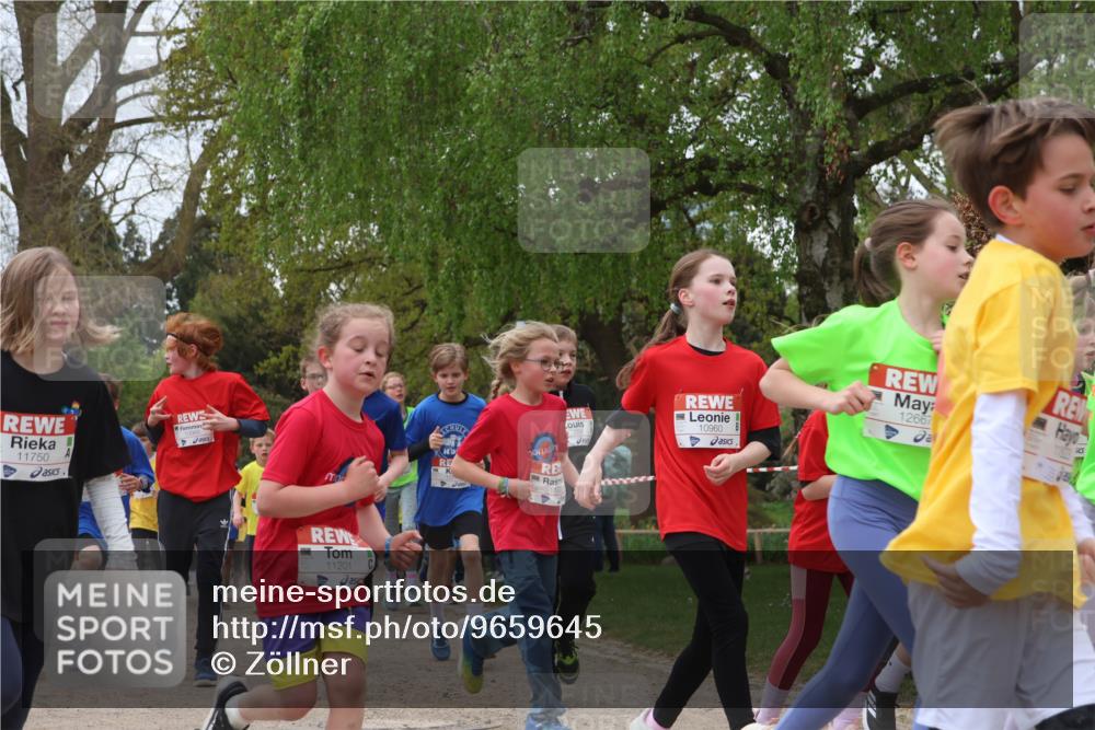 25.04.2026 - Das Zehntel Zöllner http://msf.ph/oto/9659645 25.04.2026 11:43:46 Laufen 11750, 11201, 10960, 12667, 5 meine-sportfotos.de