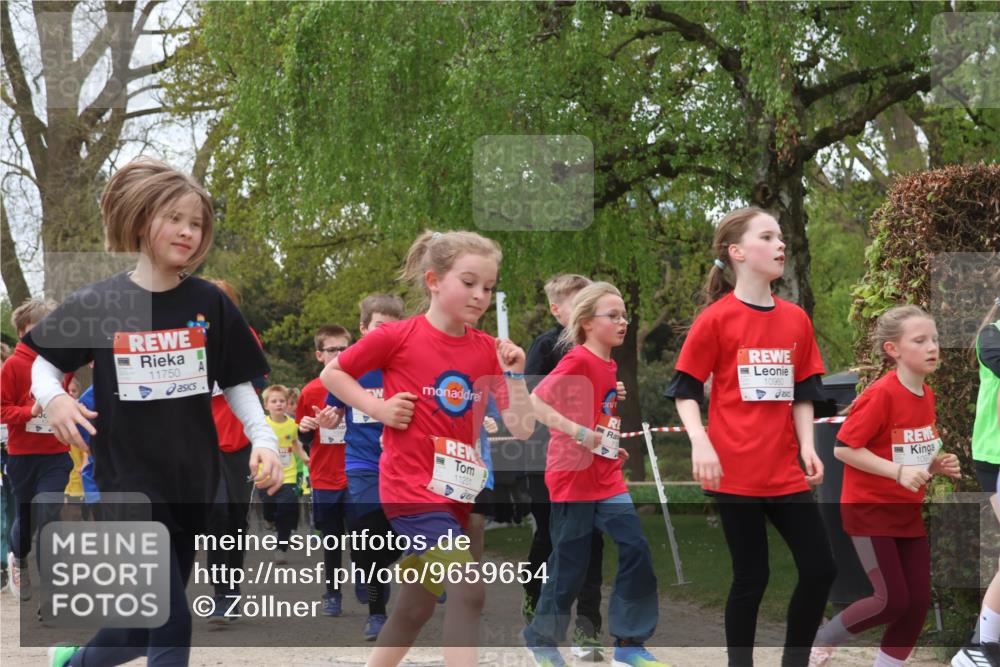 25.04.2026 - Das Zehntel Zöllner http://msf.ph/oto/9659654 25.04.2026 11:43:46 Laufen 11750, 11201, 10960, 109 meine-sportfotos.de