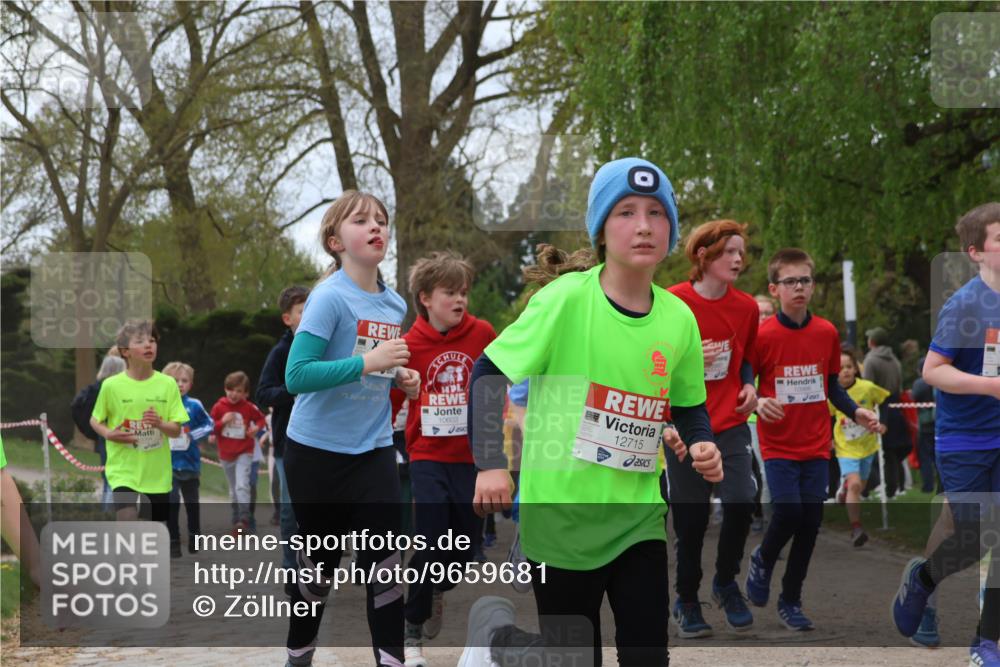 25.04.2026 - Das Zehntel Zöllner http://msf.ph/oto/9659681 25.04.2026 11:43:47 Laufen 0, 75, 10603, 12715 meine-sportfotos.de