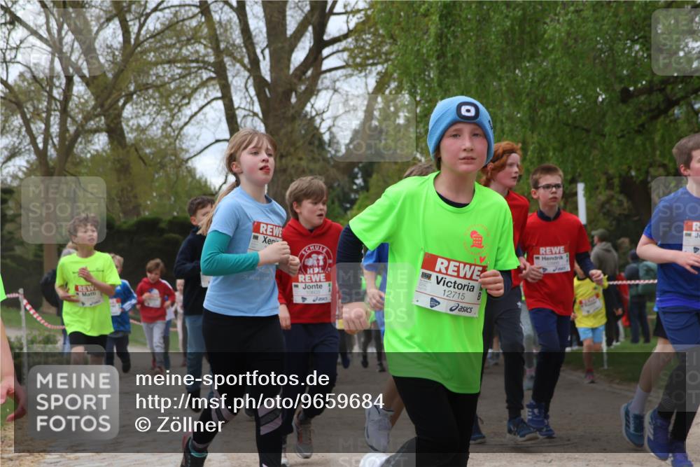 25.04.2026 - Das Zehntel Zöllner http://msf.ph/oto/9659684 25.04.2026 11:43:47 Laufen 12715 meine-sportfotos.de