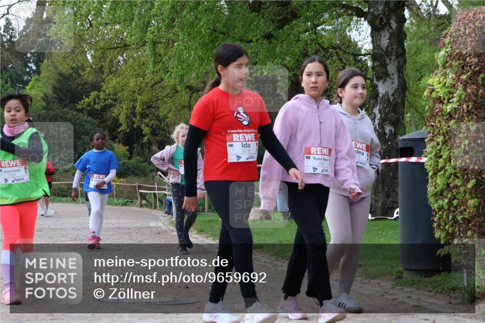 25.04.2026 - Das Zehntel Zöllner http://msf.ph/oto/9659692 25.04.2026 07:49:35 Laufen 1351, 2638, 2667, 678 meine-sportfotos.de