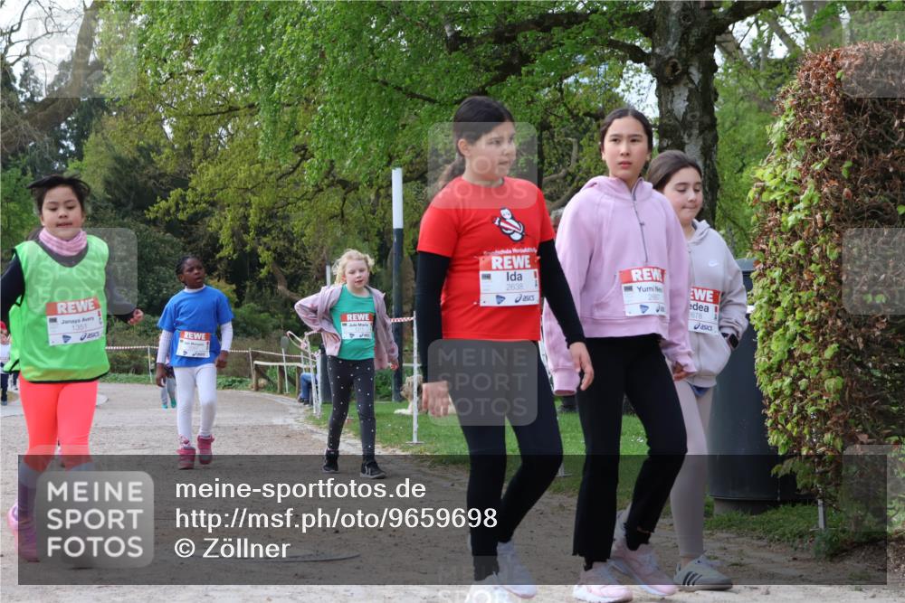 25.04.2026 - Das Zehntel Zöllner http://msf.ph/oto/9659698 25.04.2026 07:49:35 Laufen 1351, 2638, 2667, 2678 meine-sportfotos.de