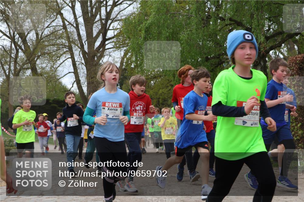 25.04.2026 - Das Zehntel Zöllner http://msf.ph/oto/9659702 25.04.2026 11:43:48 Laufen 10696, 12715 meine-sportfotos.de