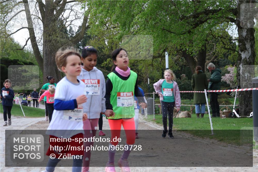 25.04.2026 - Das Zehntel Zöllner http://msf.ph/oto/9659728 25.04.2026 07:49:36 Laufen 2837, 1359, 1351, 150 meine-sportfotos.de