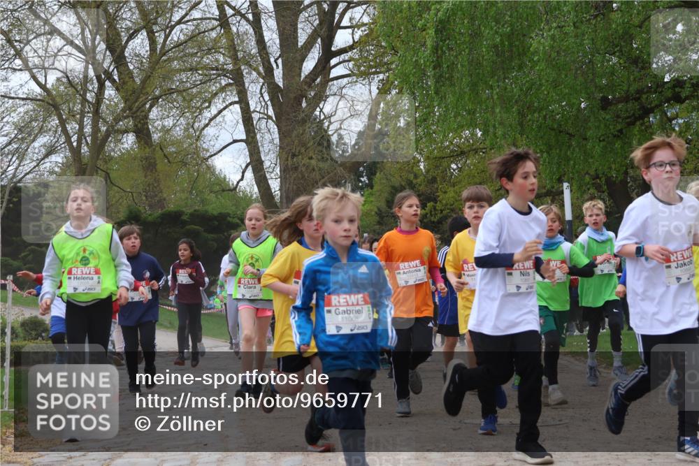 25.04.2026 - Das Zehntel Zöllner http://msf.ph/oto/9659771 25.04.2026 11:43:50 Laufen 11068, 12413 meine-sportfotos.de