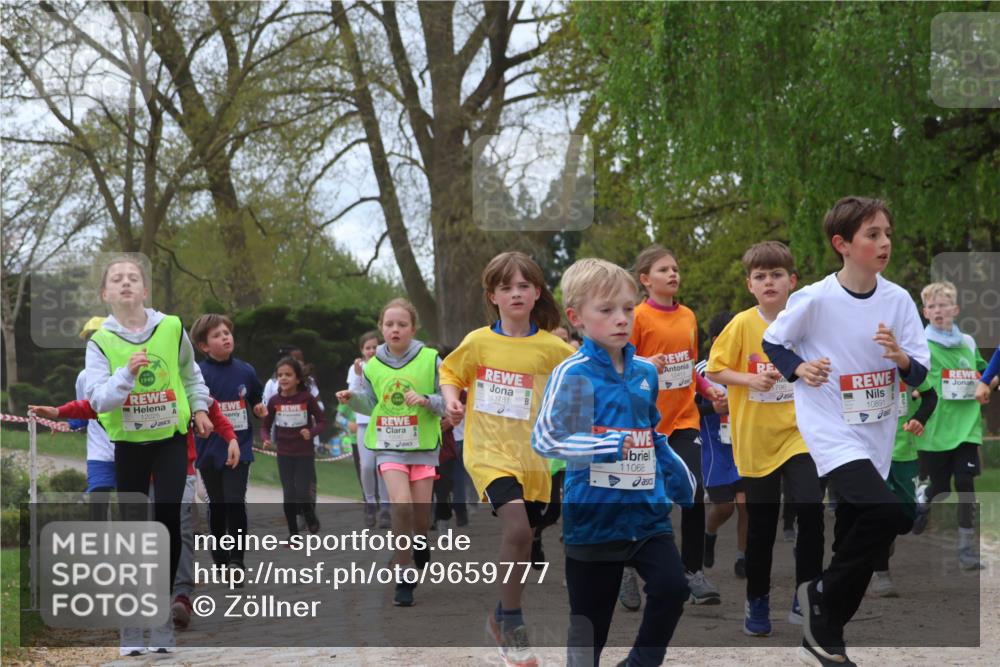 25.04.2026 - Das Zehntel Zöllner http://msf.ph/oto/9659777 25.04.2026 11:43:50 Laufen 12025, 11781, 11068, 796, 10891 meine-sportfotos.de