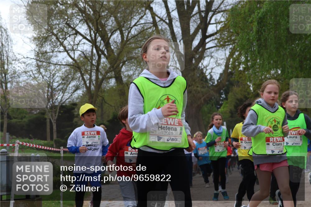 25.04.2026 - Das Zehntel Zöllner http://msf.ph/oto/9659822 25.04.2026 11:43:52 Laufen 12903, 101, 12025, 12232, 1949, 12047, 11014 meine-sportfotos.de