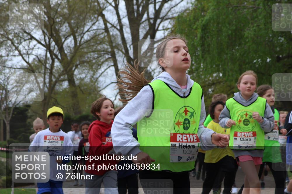 25.04.2026 - Das Zehntel Zöllner http://msf.ph/oto/9659834 25.04.2026 11:43:52 Laufen 12903, 1949, 1949, 12025, 12025, 12047, 1104 meine-sportfotos.de