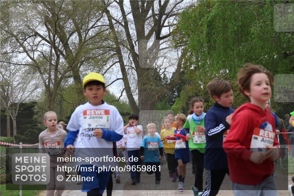 25.04.2026 - Das Zehntel Zöllner http://msf.ph/oto/9659861 25.04.2026 11:43:53 Laufen 12903, 12130 meine-sportfotos.de