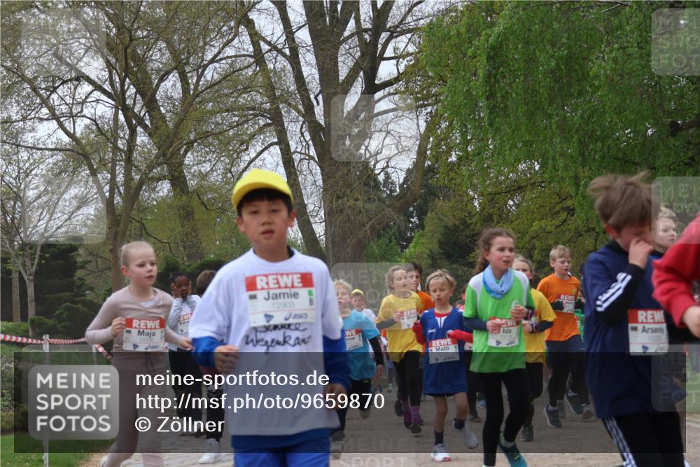 25.04.2026 - Das Zehntel Zöllner http://msf.ph/oto/9659870 25.04.2026 11:43:53 Laufen 10306, 12903, 10229 meine-sportfotos.de