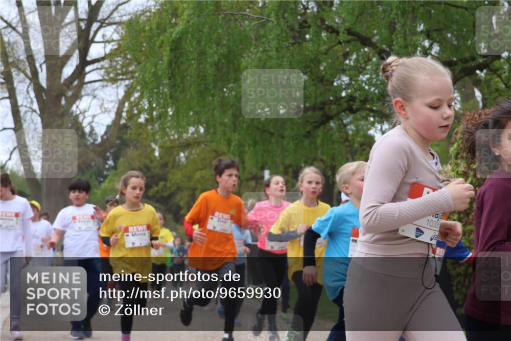 25.04.2026 - Das Zehntel Zöllner http://msf.ph/oto/9659930 25.04.2026 11:43:55 Laufen 1030 meine-sportfotos.de