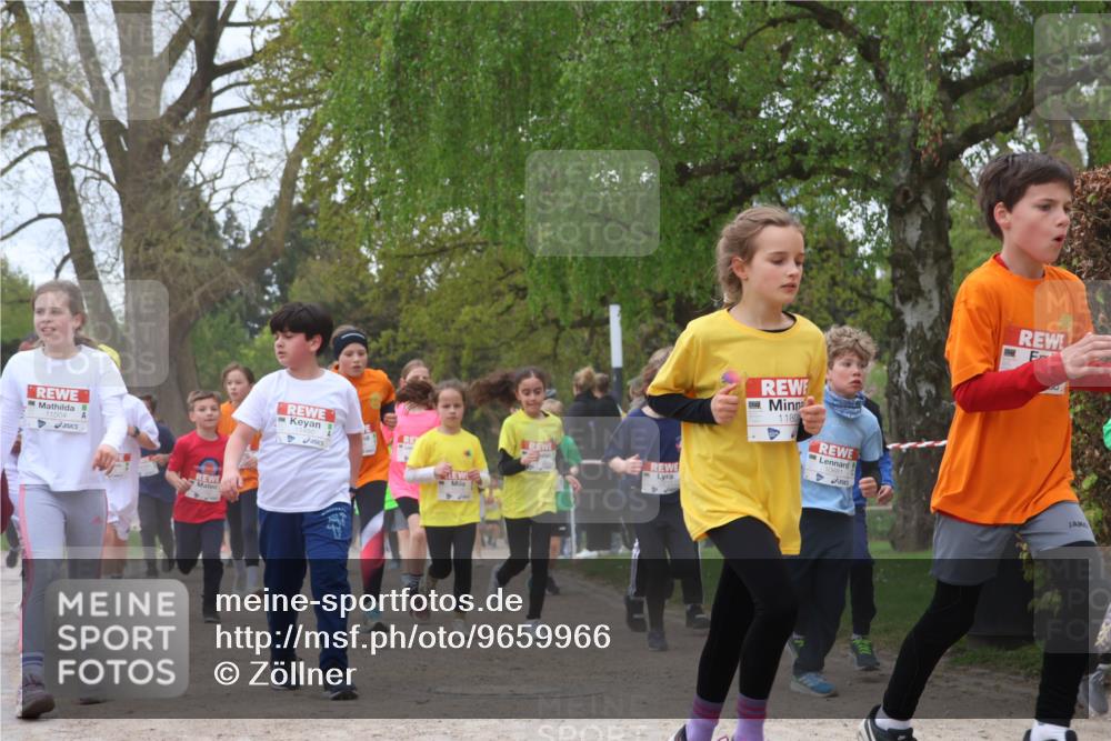 25.04.2026 - Das Zehntel Zöllner http://msf.ph/oto/9659966 25.04.2026 11:43:56 Laufen 1180, 10681 meine-sportfotos.de