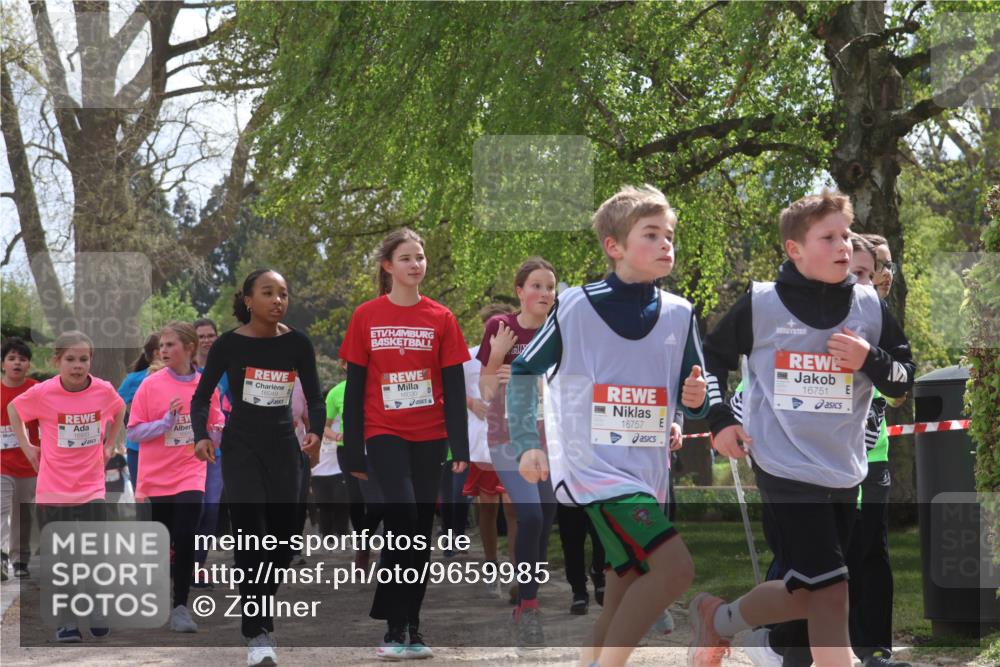 25.04.2026 - Das Zehntel Zöllner http://msf.ph/oto/9659985 25.04.2026 13:46:34 Laufen 16049, 16030, 16757, 16751 meine-sportfotos.de