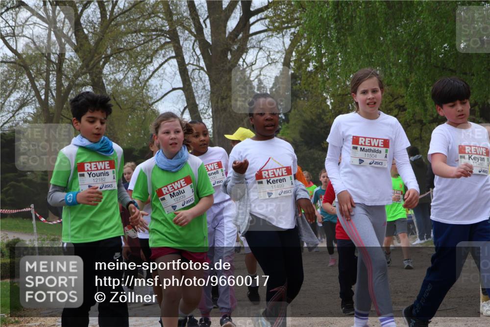 25.04.2026 - Das Zehntel Zöllner http://msf.ph/oto/9660017 25.04.2026 11:43:58 Laufen 12182, 12209, 1090, 11499, 11504, 11486 meine-sportfotos.de
