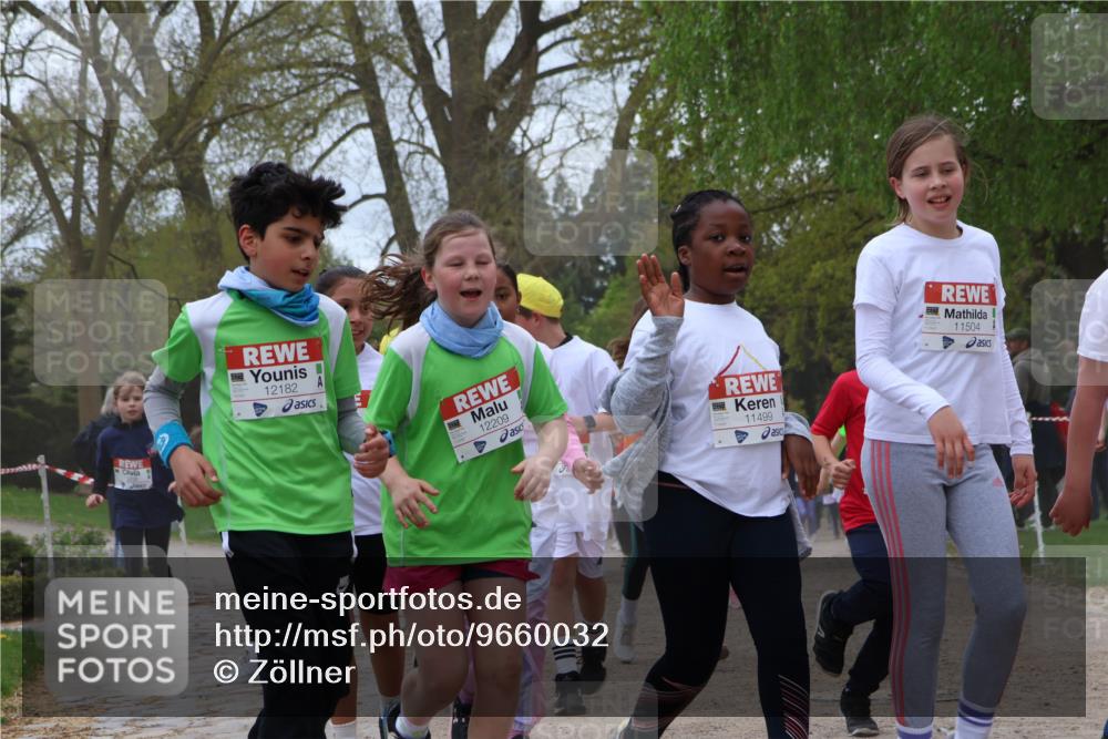 25.04.2026 - Das Zehntel Zöllner http://msf.ph/oto/9660032 25.04.2026 11:43:58 Laufen 12182, 12209, 11499, 11504 meine-sportfotos.de