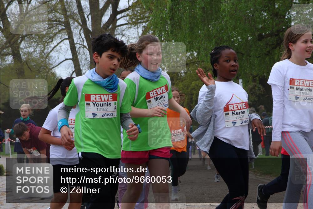 25.04.2026 - Das Zehntel Zöllner http://msf.ph/oto/9660053 25.04.2026 11:43:59 Laufen 12182, 12209, 11499, 11504 meine-sportfotos.de