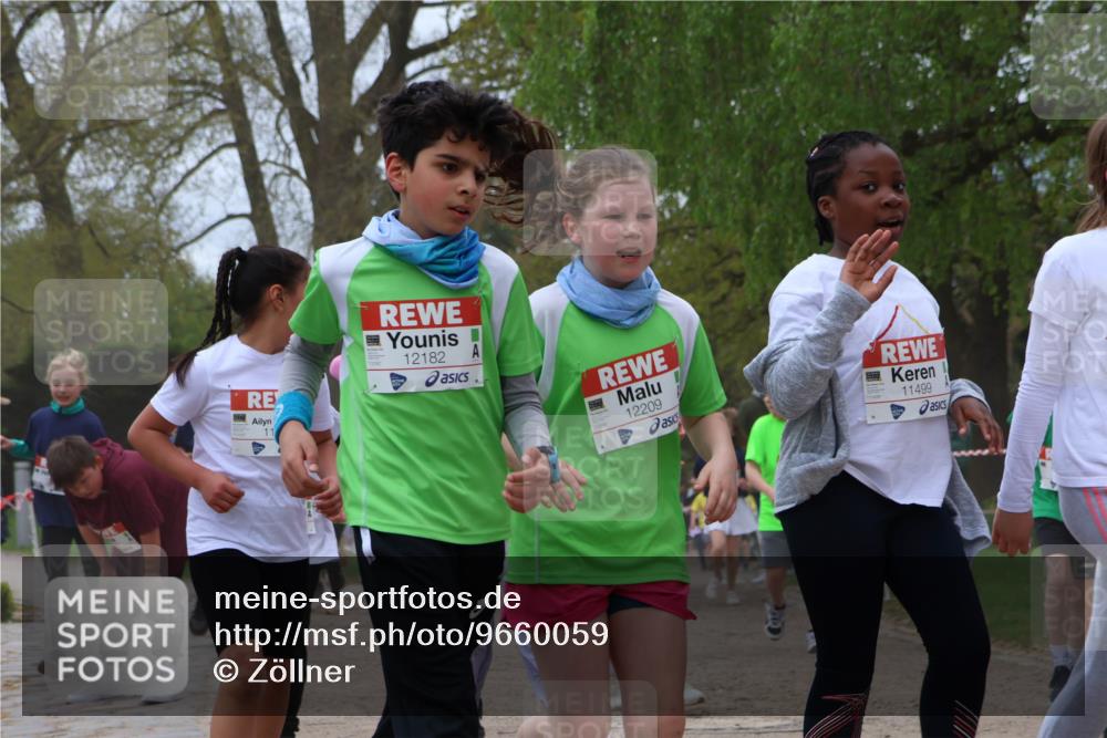 25.04.2026 - Das Zehntel Zöllner http://msf.ph/oto/9660059 25.04.2026 11:43:59 Laufen 11, 12182, 12209, 11499 meine-sportfotos.de