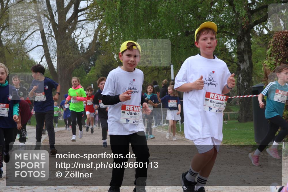25.04.2026 - Das Zehntel Zöllner http://msf.ph/oto/9660113 25.04.2026 11:44:01 Laufen 45, 12922, 12915 meine-sportfotos.de