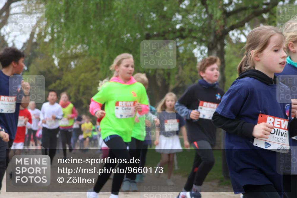 25.04.2026 - Das Zehntel Zöllner http://msf.ph/oto/9660173 25.04.2026 11:44:02 Laufen 10233 meine-sportfotos.de