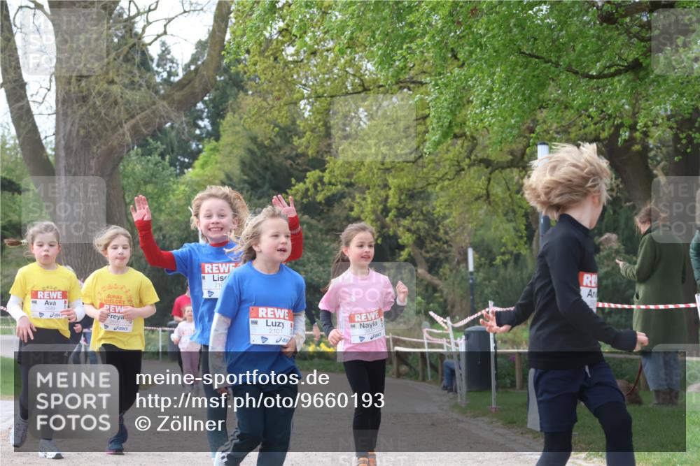 25.04.2026 - Das Zehntel Zöllner http://msf.ph/oto/9660193 25.04.2026 07:49:59 Laufen 2699, 210, 2101, 3910 meine-sportfotos.de