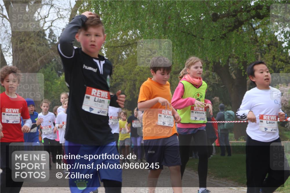 25.04.2026 - Das Zehntel Zöllner http://msf.ph/oto/9660245 25.04.2026 11:44:05 Laufen 11006, 10146, 1239, 50, 12013, 11071, 6250 meine-sportfotos.de