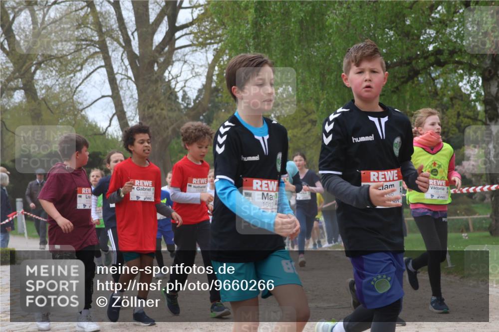 25.04.2026 - Das Zehntel Zöllner http://msf.ph/oto/9660266 25.04.2026 11:44:05 Laufen 11005, 11006, 146, 1013 meine-sportfotos.de