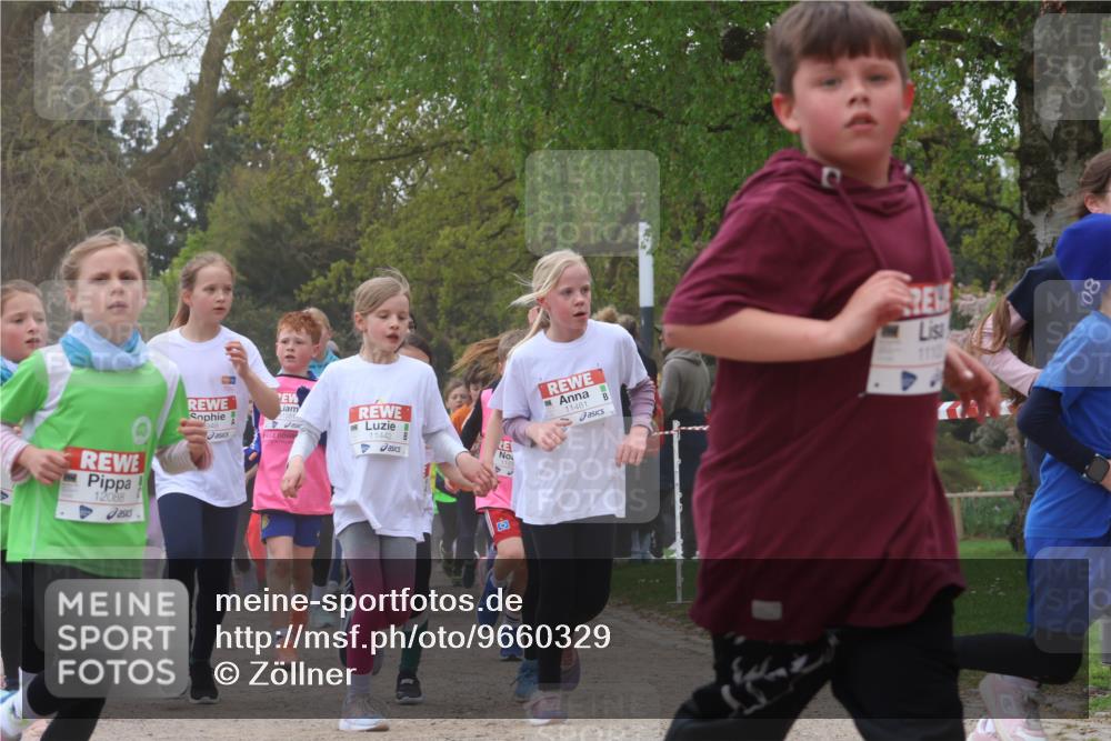 25.04.2026 - Das Zehntel Zöllner http://msf.ph/oto/9660329 25.04.2026 11:44:07 Laufen 12088, 11442, 11481, 80 meine-sportfotos.de