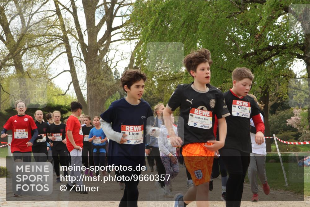 25.04.2026 - Das Zehntel Zöllner http://msf.ph/oto/9660357 25.04.2026 13:46:45 Laufen 15361, 15355, 17388 meine-sportfotos.de