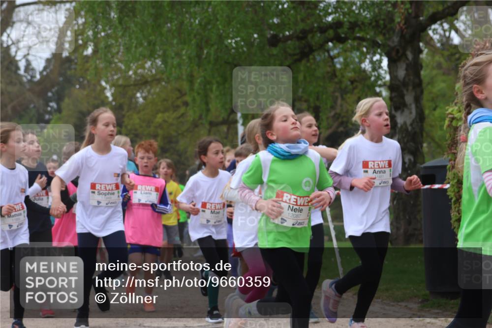 25.04.2026 - Das Zehntel Zöllner http://msf.ph/oto/9660359 25.04.2026 11:44:08 Laufen 11948, 12087, 1196, 1481 meine-sportfotos.de