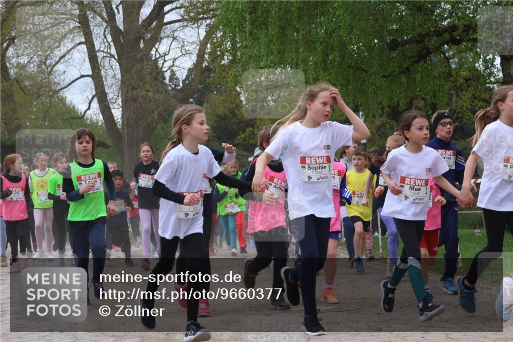 25.04.2026 - Das Zehntel Zöllner http://msf.ph/oto/9660377 25.04.2026 11:44:09 Laufen 11956, 11948, 11949 meine-sportfotos.de