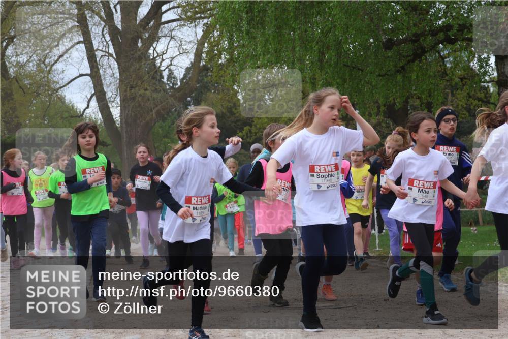 25.04.2026 - Das Zehntel Zöllner http://msf.ph/oto/9660380 25.04.2026 11:44:09 Laufen 11956, 11948, 11949 meine-sportfotos.de
