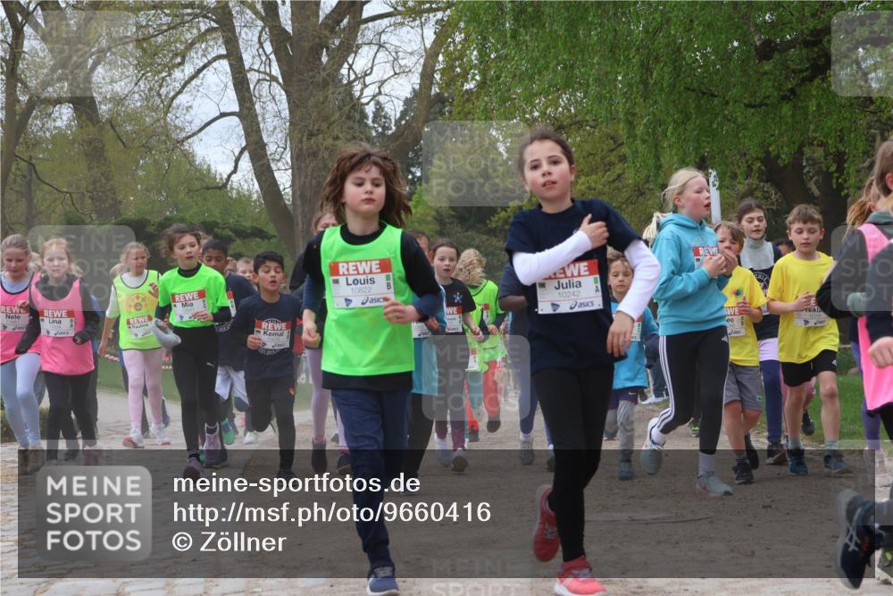 25.04.2026 - Das Zehntel Zöllner http://msf.ph/oto/9660416 25.04.2026 11:44:10 Laufen 10822, 10242 meine-sportfotos.de
