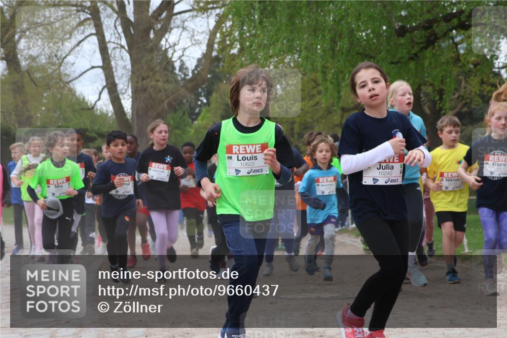 25.04.2026 - Das Zehntel Zöllner http://msf.ph/oto/9660437 25.04.2026 11:44:10 Laufen 10822, 10242, 10589 meine-sportfotos.de