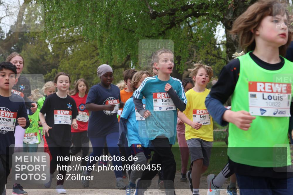 25.04.2026 - Das Zehntel Zöllner http://msf.ph/oto/9660455 25.04.2026 11:44:11 Laufen 0526, 11229, 11753, 12835, 12285, 10822 meine-sportfotos.de