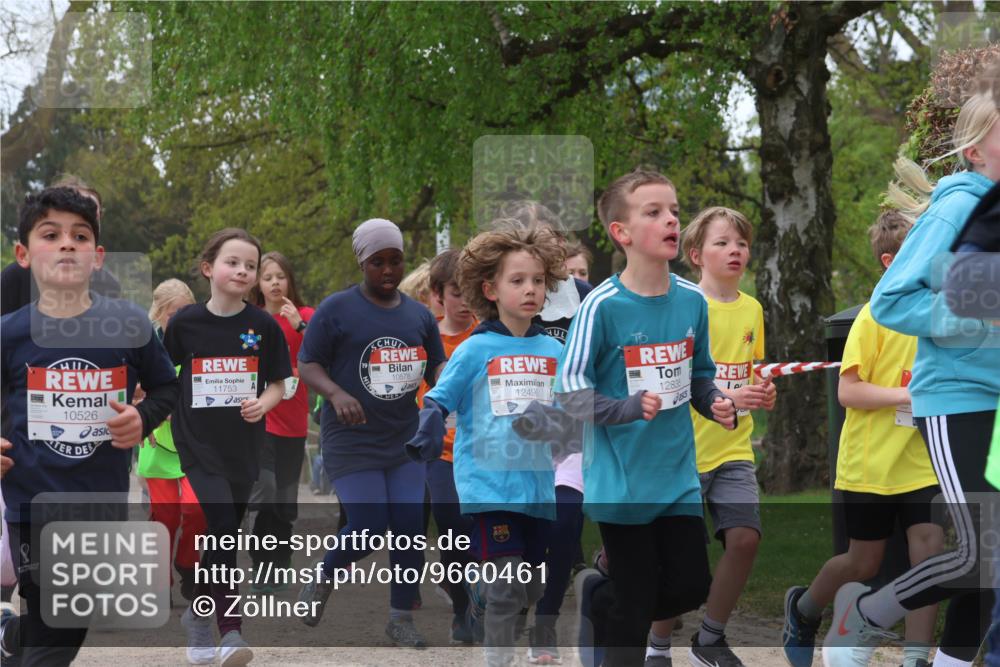 25.04.2026 - Das Zehntel Zöllner http://msf.ph/oto/9660461 25.04.2026 11:44:11 Laufen 8, 10526, 11753, 10578, 12499, 1283 meine-sportfotos.de
