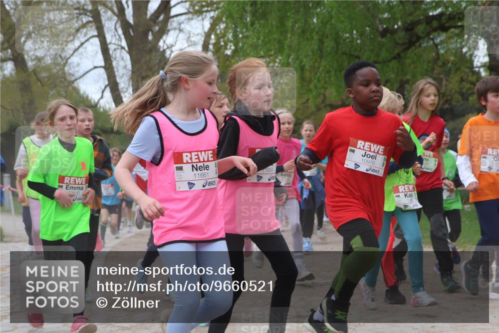 25.04.2026 - Das Zehntel Zöllner http://msf.ph/oto/9660521 25.04.2026 11:44:13 Laufen 12630, 11661, 11634, 50, 10976, 1 meine-sportfotos.de