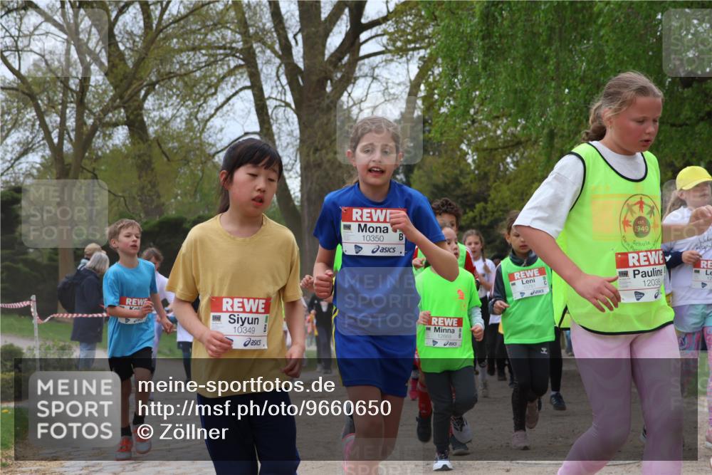 25.04.2026 - Das Zehntel Zöllner http://msf.ph/oto/9660650 25.04.2026 11:44:17 Laufen 10349, 10350, 12669, 10781, 1949, 12038 meine-sportfotos.de