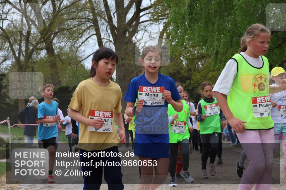 25.04.2026 - Das Zehntel Zöllner http://msf.ph/oto/9660653 25.04.2026 11:44:17 Laufen 349, 10350, 12669, 1949, 12038, 129 meine-sportfotos.de