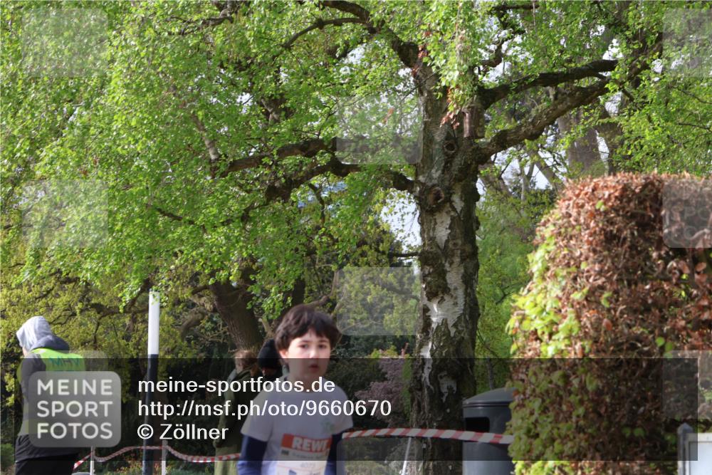 25.04.2026 - Das Zehntel Zöllner http://msf.ph/oto/9660670 25.04.2026 07:50:36 Laufen 4073 meine-sportfotos.de
