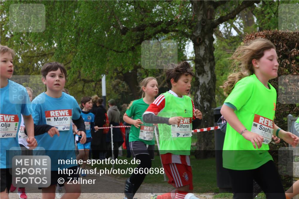 25.04.2026 - Das Zehntel Zöllner http://msf.ph/oto/9660698 25.04.2026 11:44:18 Laufen 10780, 12714, 2498, 119, 12511, 10654 meine-sportfotos.de