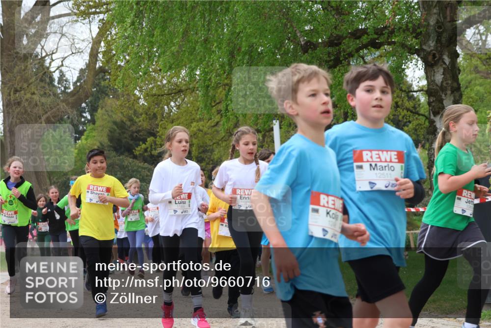 25.04.2026 - Das Zehntel Zöllner http://msf.ph/oto/9660716 25.04.2026 11:44:19 Laufen 11906, 11910, 5, 12511, 1065 meine-sportfotos.de