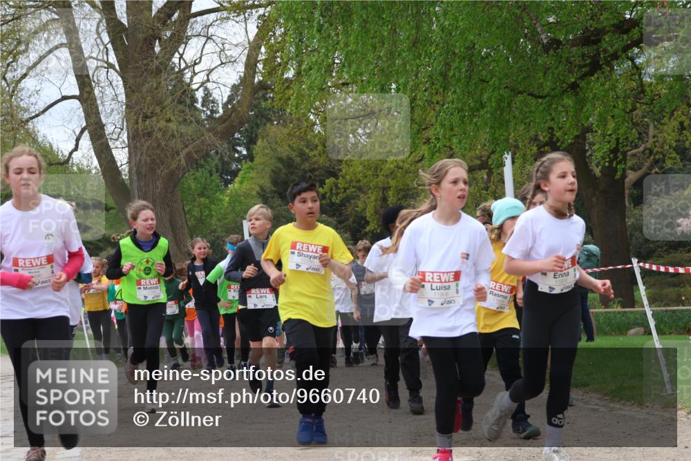 25.04.2026 - Das Zehntel Zöllner http://msf.ph/oto/9660740 25.04.2026 11:44:19 Laufen 890, 11906, 11809, 11910 meine-sportfotos.de