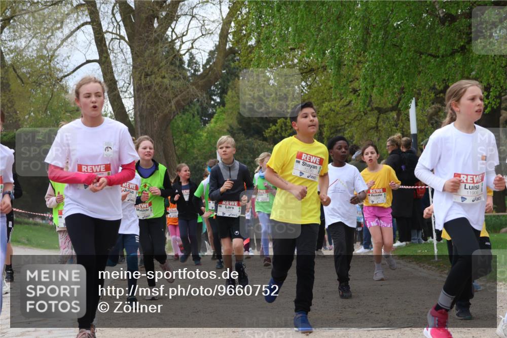25.04.2026 - Das Zehntel Zöllner http://msf.ph/oto/9660752 25.04.2026 11:44:20 Laufen 1199141, 073766747, 12280, 11906 meine-sportfotos.de