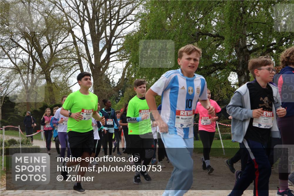 25.04.2026 - Das Zehntel Zöllner http://msf.ph/oto/9660753 25.04.2026 13:46:57 Laufen 16444, 10, 15906, 15905 meine-sportfotos.de