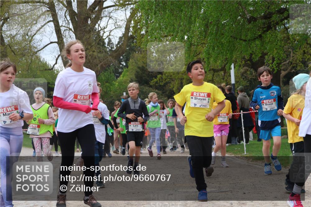 25.04.2026 - Das Zehntel Zöllner http://msf.ph/oto/9660767 25.04.2026 11:44:20 Laufen 108, 888, 12280 meine-sportfotos.de