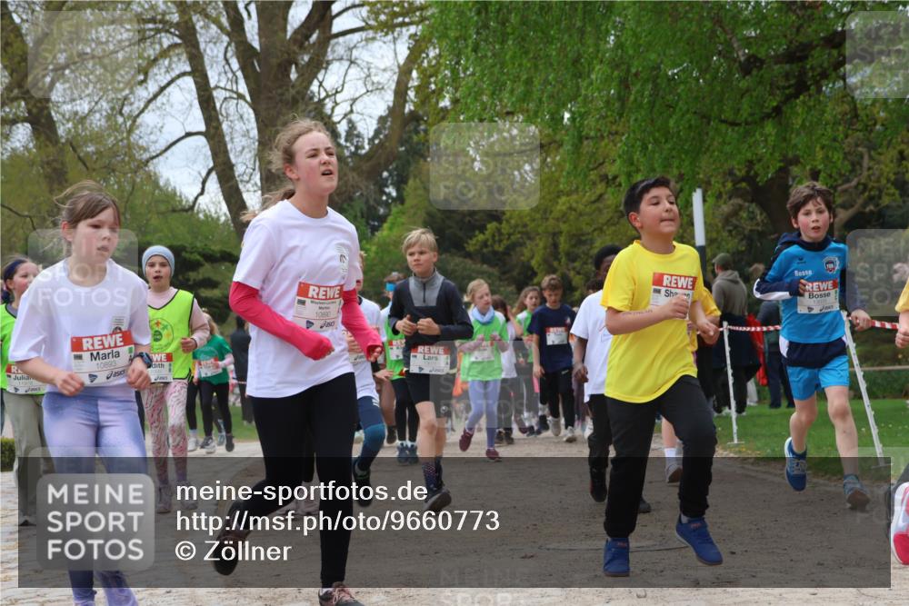25.04.2026 - Das Zehntel Zöllner http://msf.ph/oto/9660773 25.04.2026 11:44:20 Laufen 11976, 10893, 10890 meine-sportfotos.de