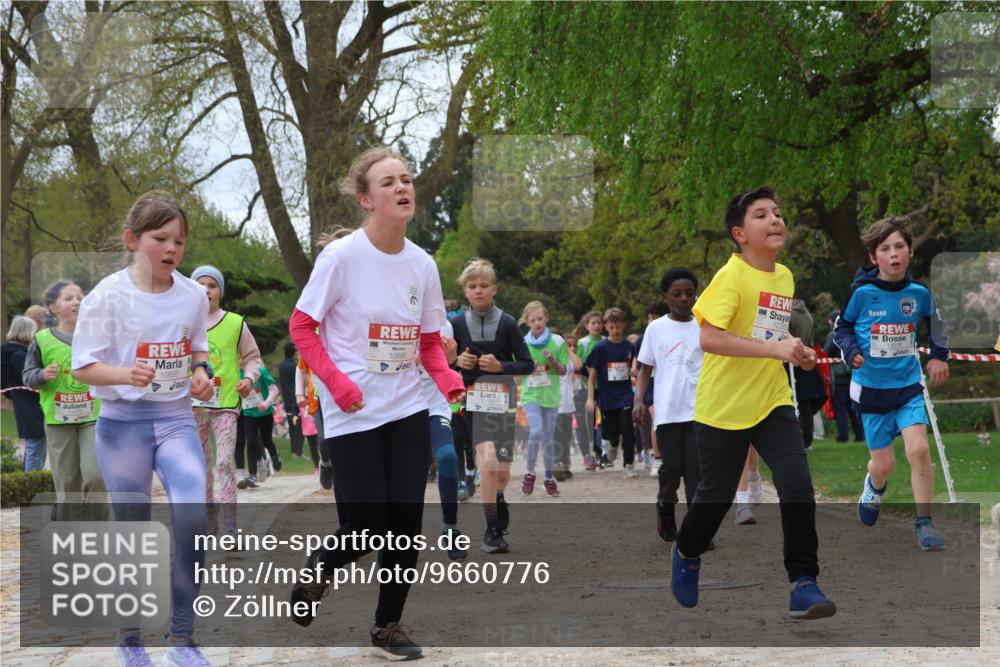 25.04.2026 - Das Zehntel Zöllner http://msf.ph/oto/9660776 25.04.2026 11:44:20 Laufen 10890, 10883 meine-sportfotos.de