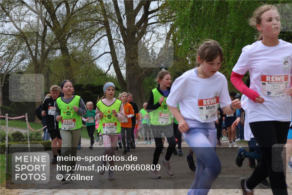 25.04.2026 - Das Zehntel Zöllner http://msf.ph/oto/9660809 25.04.2026 11:44:21 Laufen 4, 12000, 10893, 10890 meine-sportfotos.de