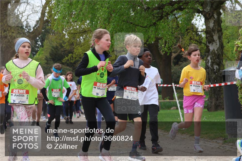 25.04.2026 - Das Zehntel Zöllner http://msf.ph/oto/9660824 25.04.2026 11:44:22 Laufen 1949, 194, 11991, 13031, 12000, 11828 meine-sportfotos.de