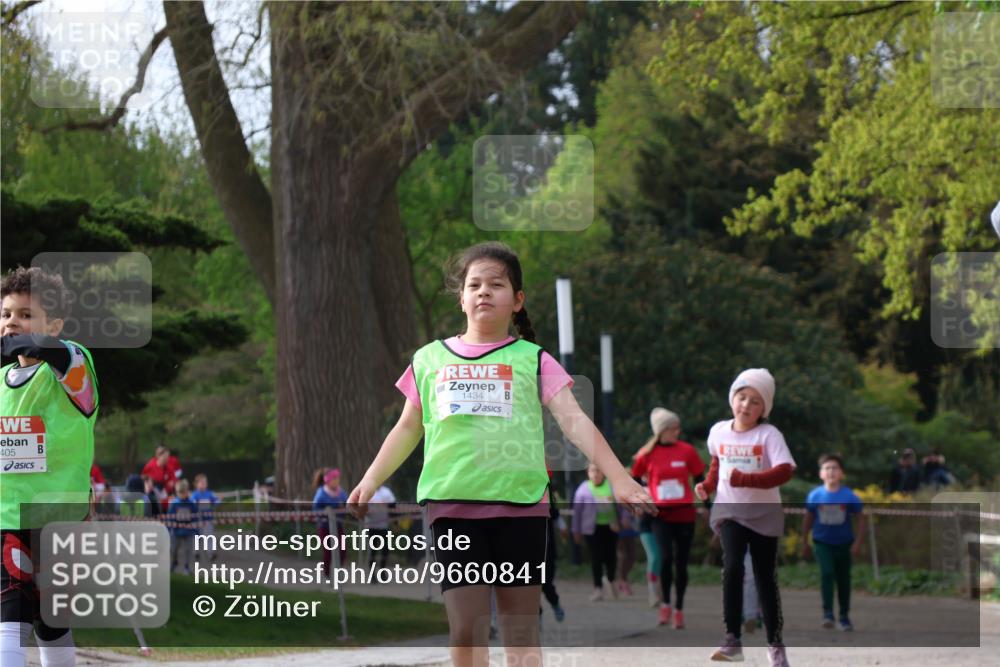 25.04.2026 - Das Zehntel Zöllner http://msf.ph/oto/9660841 25.04.2026 07:50:53 Laufen 405, 1434 meine-sportfotos.de